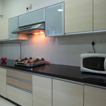Amanora Park Town Bed & Breakfast Pune Exterior photo
