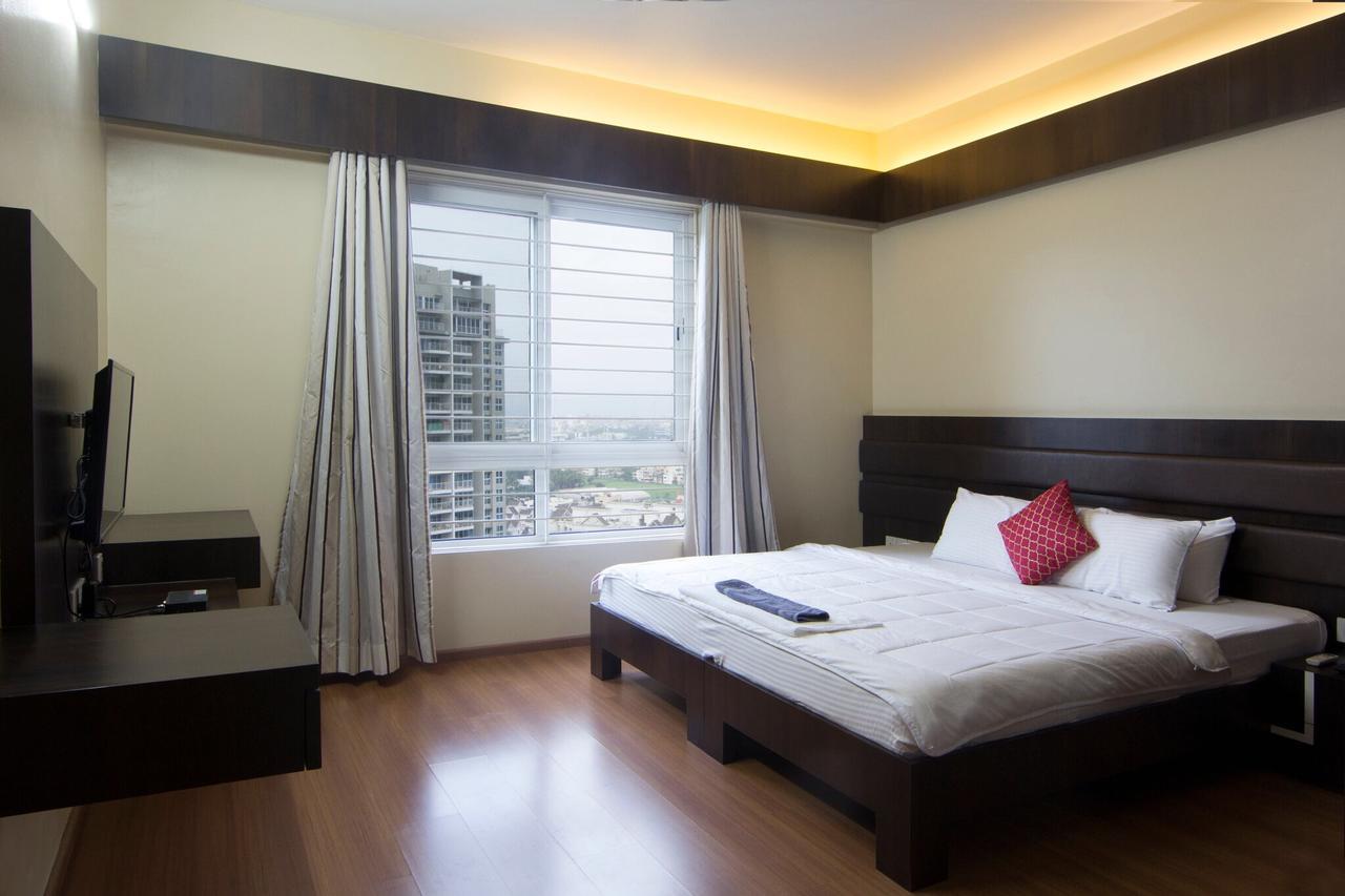 Amanora Park Town Bed & Breakfast Pune Exterior photo