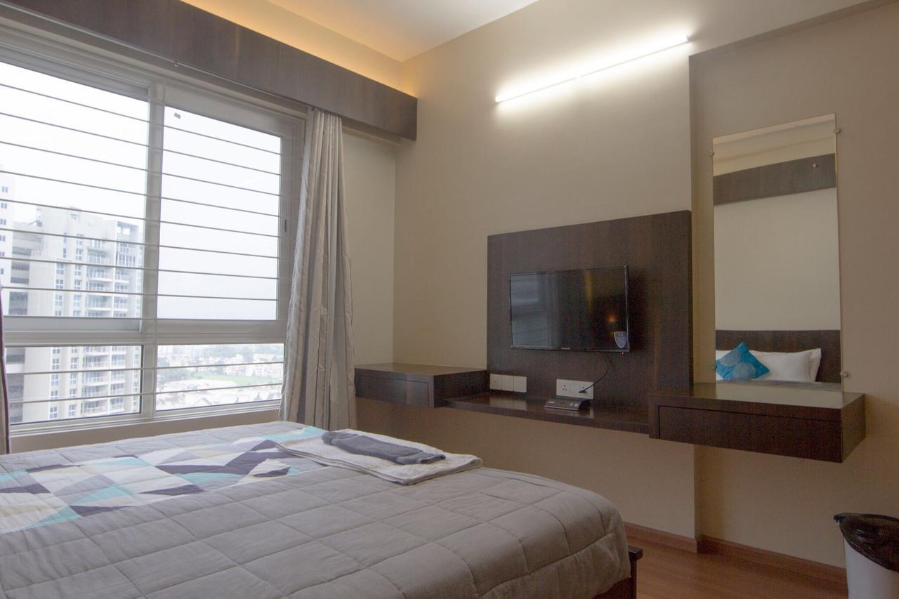 Amanora Park Town Bed & Breakfast Pune Exterior photo
